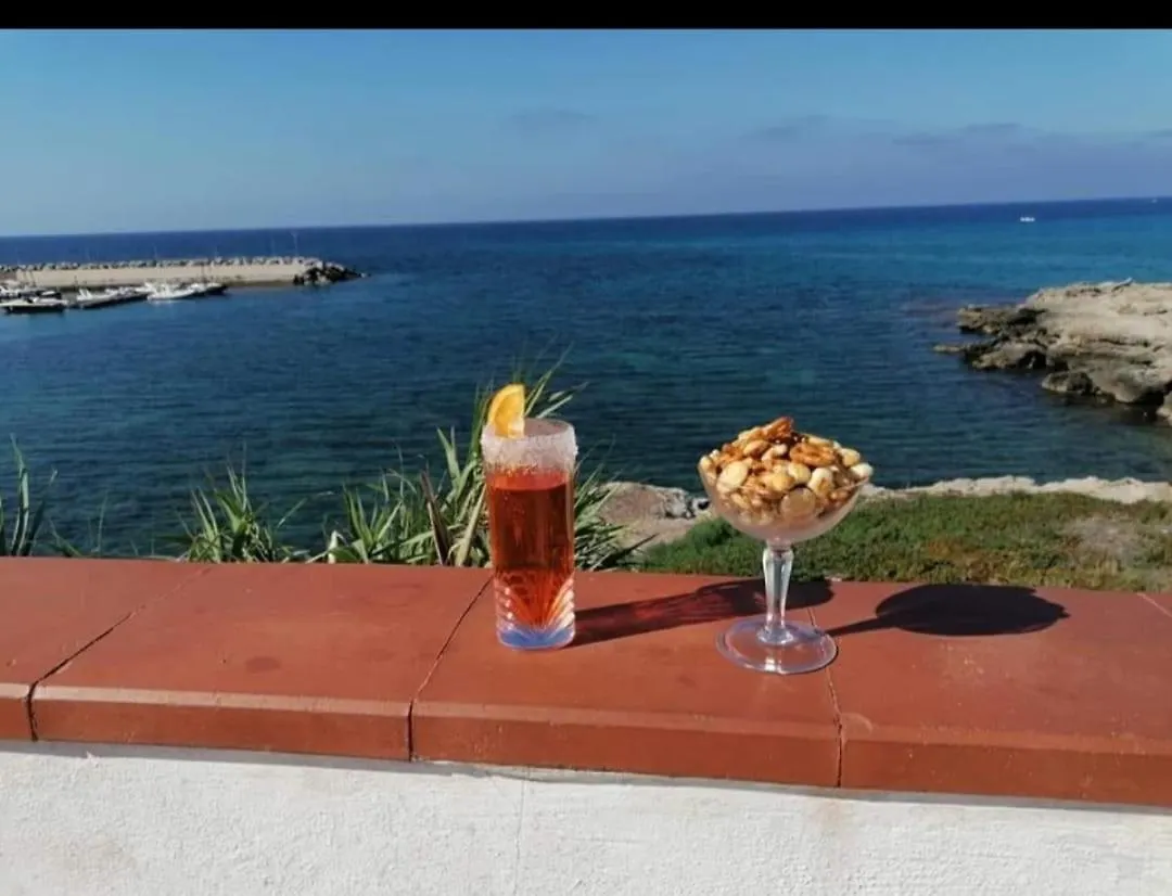 La Terrazza Sul Mare Monolocale Con Terrazza Vicino Aereoporto&Mare Sicilian Vintage Style Beach House Cinisi Guest house